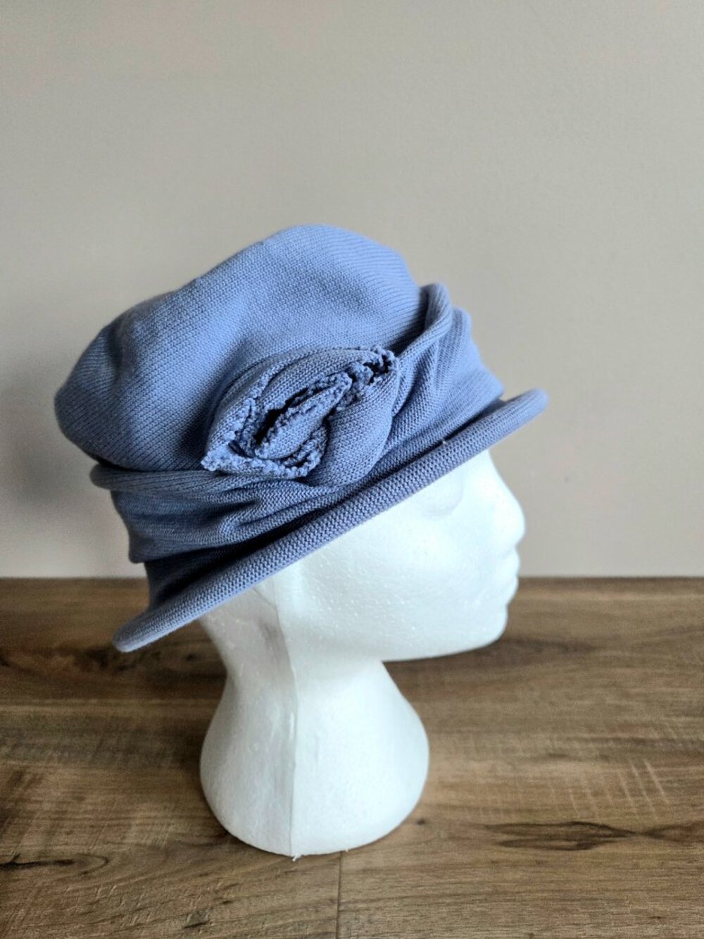 Parkhurst 100% cotton blue hat with floral design on the side. - Picture 1 of 8